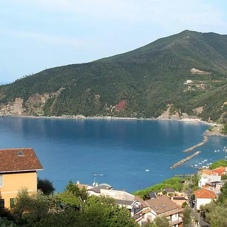 Villabruno Cinqueterre Area Villa *